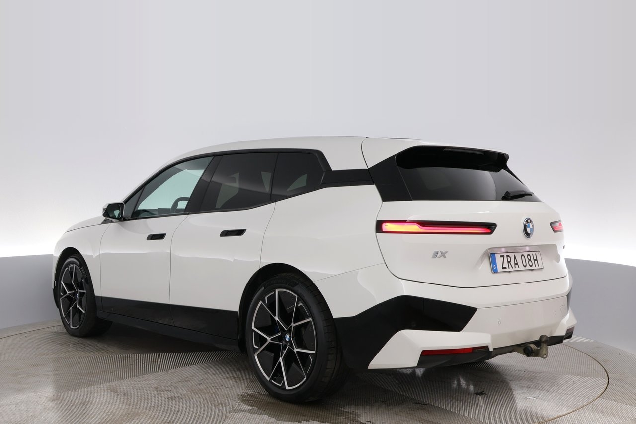BMW iX 50 Sport 2023, bild 4/10