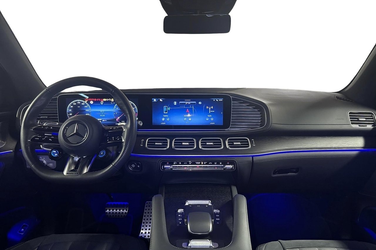 Mercedes-Benz GLS 2024, photo 9/10