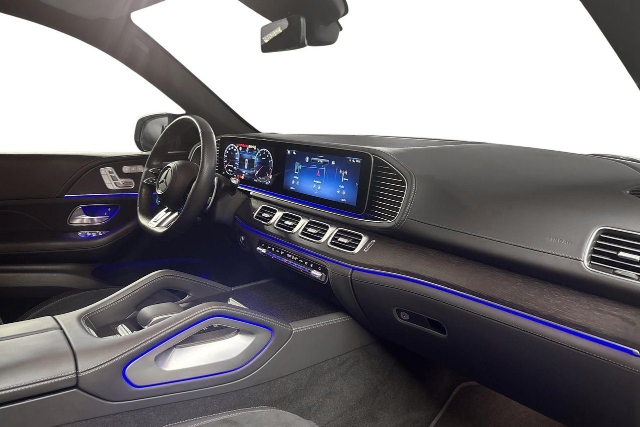 Mercedes-Benz GLS 2024, photo 10/10