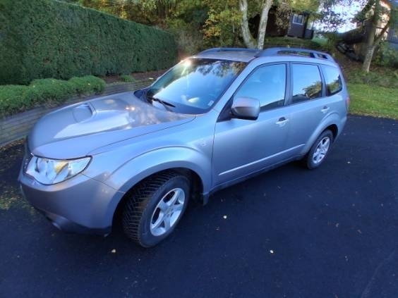 Subaru Forester 2.0D 2010, bild 2/7