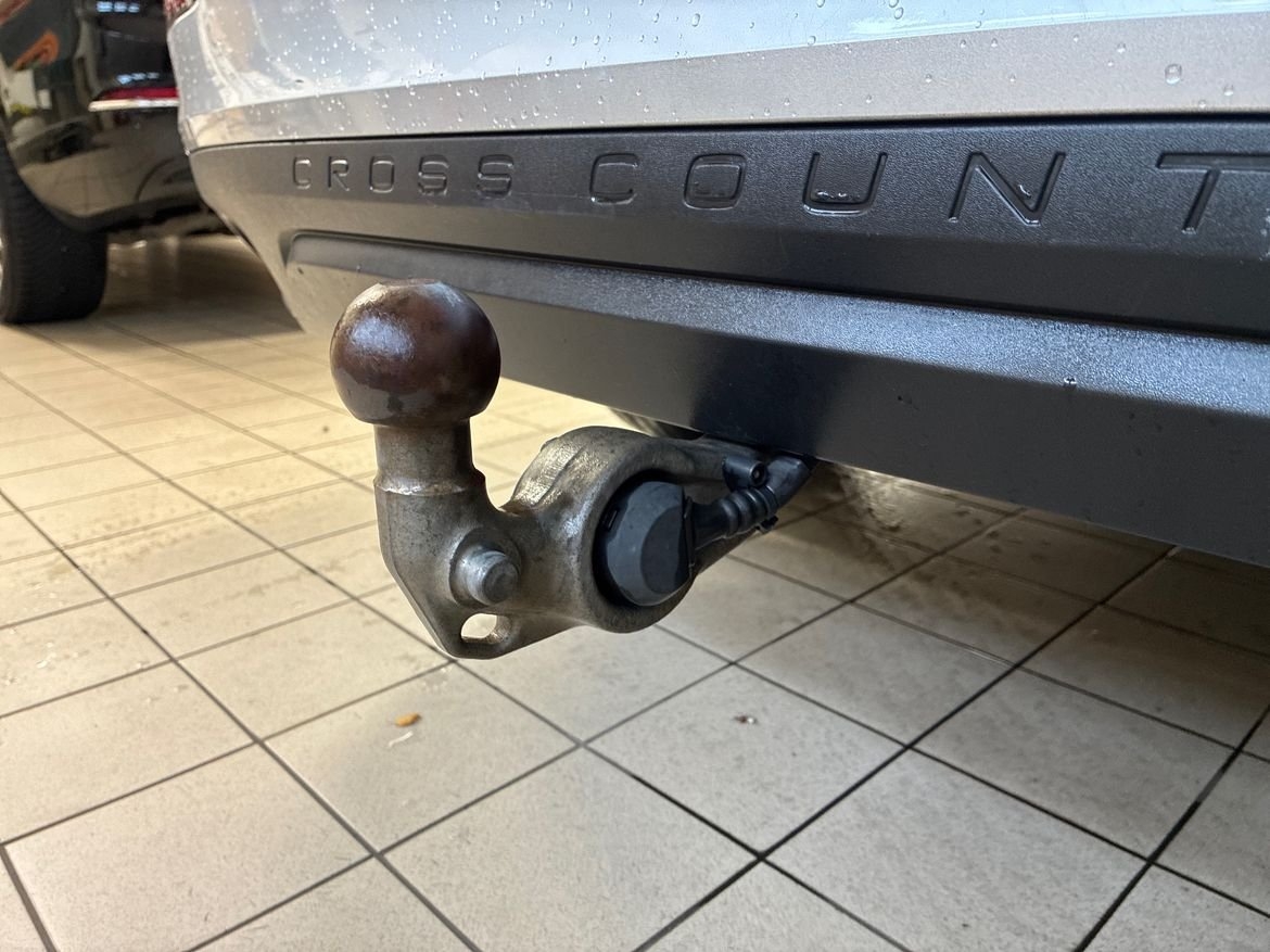 Volvo V60 Cross Country B4 Diesel 2021, bild 2/4