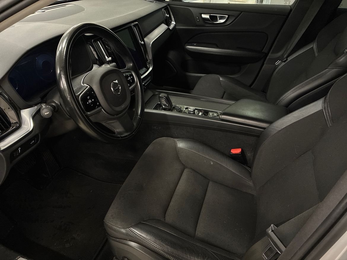 Volvo V60 Cross Country B4 Diesel 2021, bild 3/4
