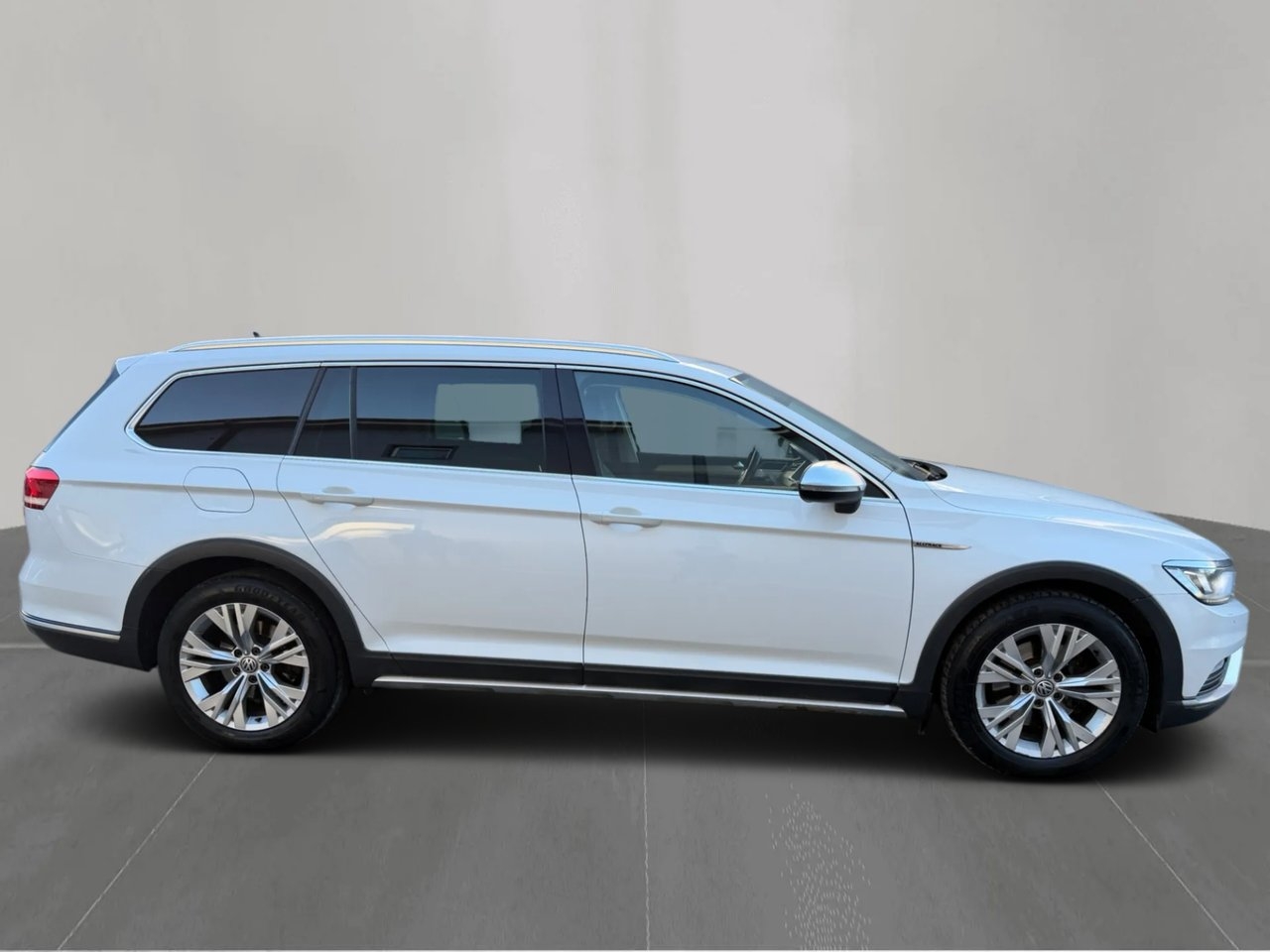 Volkswagen Passat Alltrack 2.0 TDI SCR 2019, bild 4/10