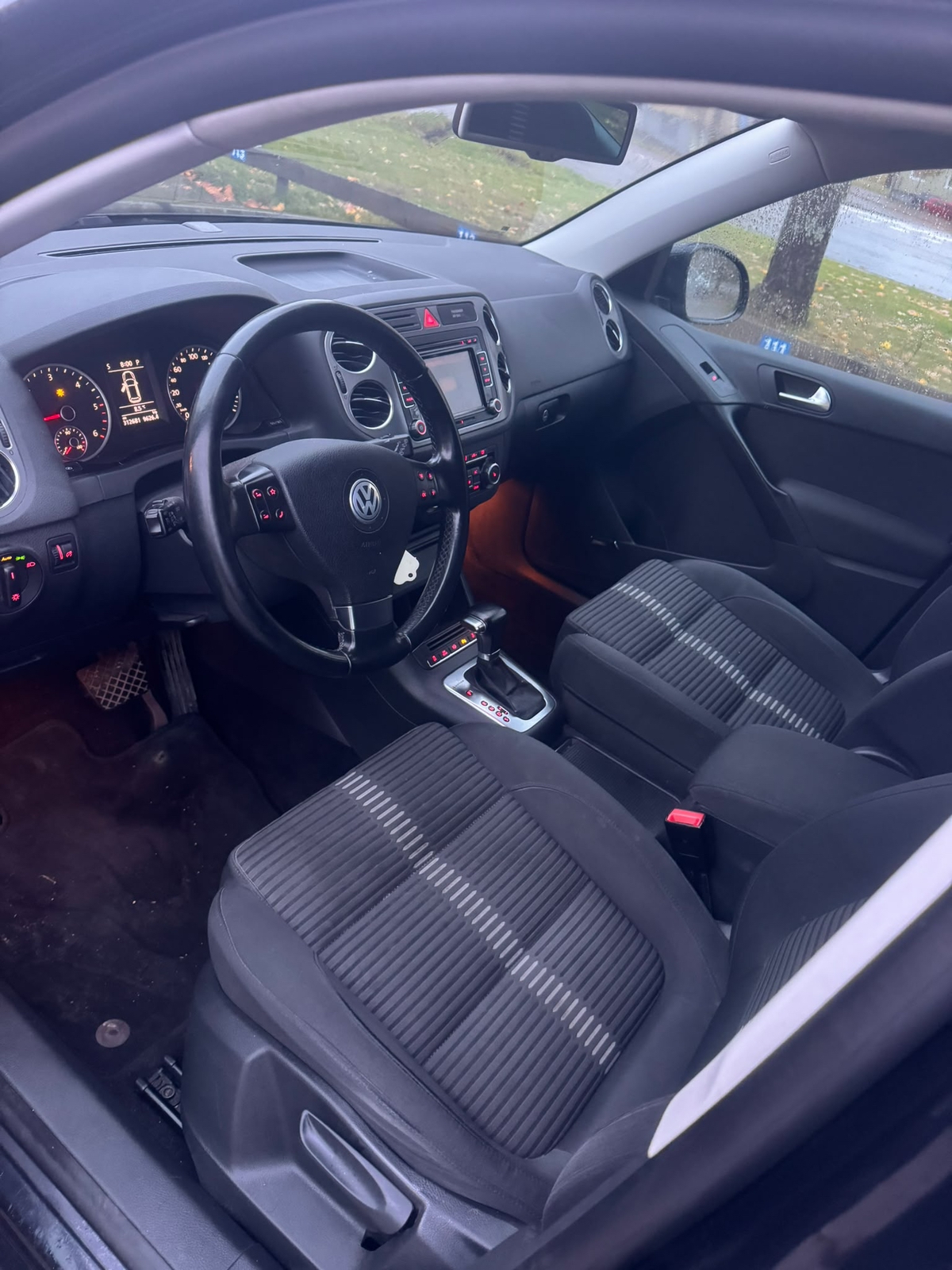 Volkswagen Tiguan 2.0 TDI 2010, bild 5/10