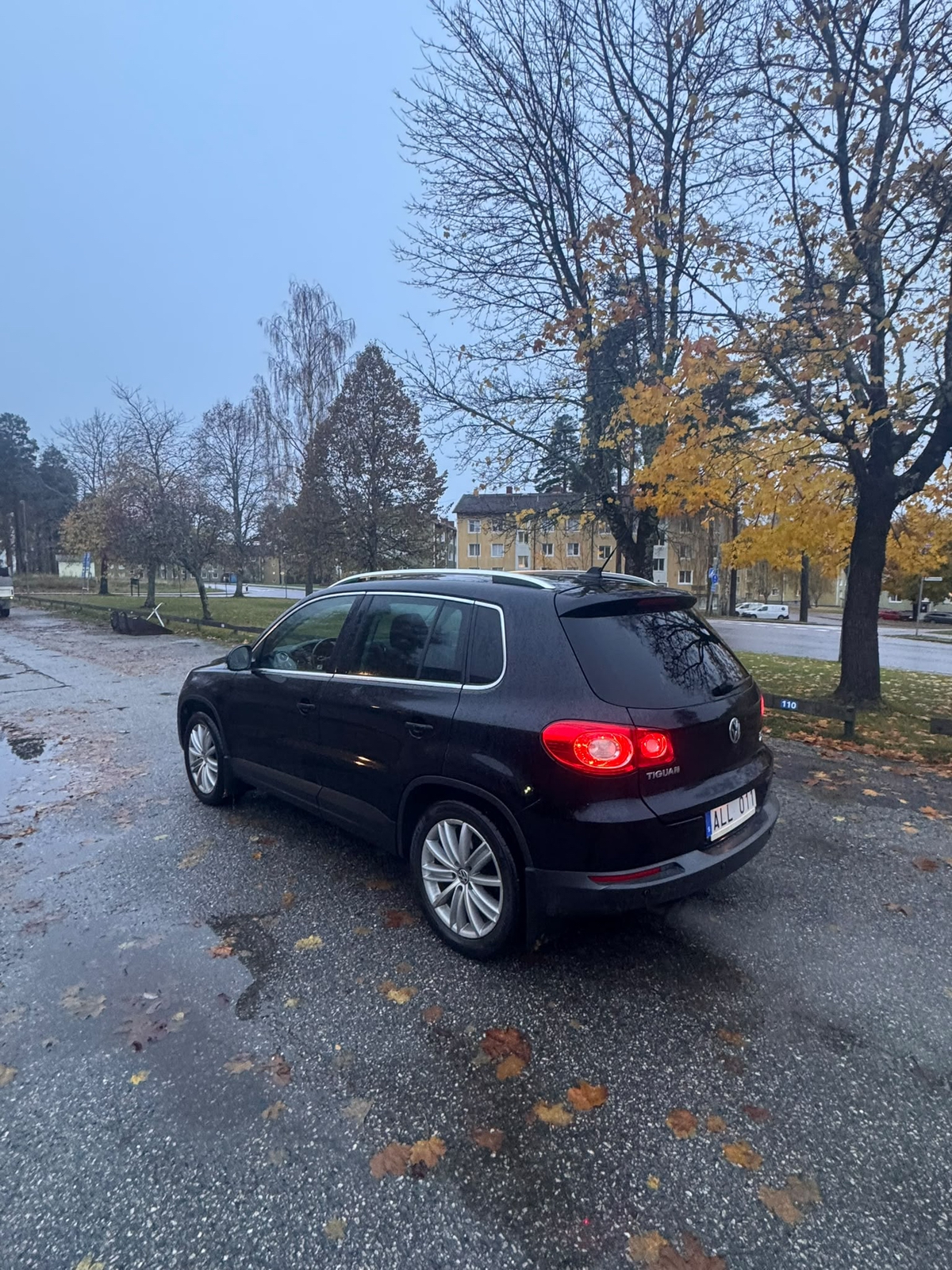 Volkswagen Tiguan 2.0 TDI 2010, photo 9/10