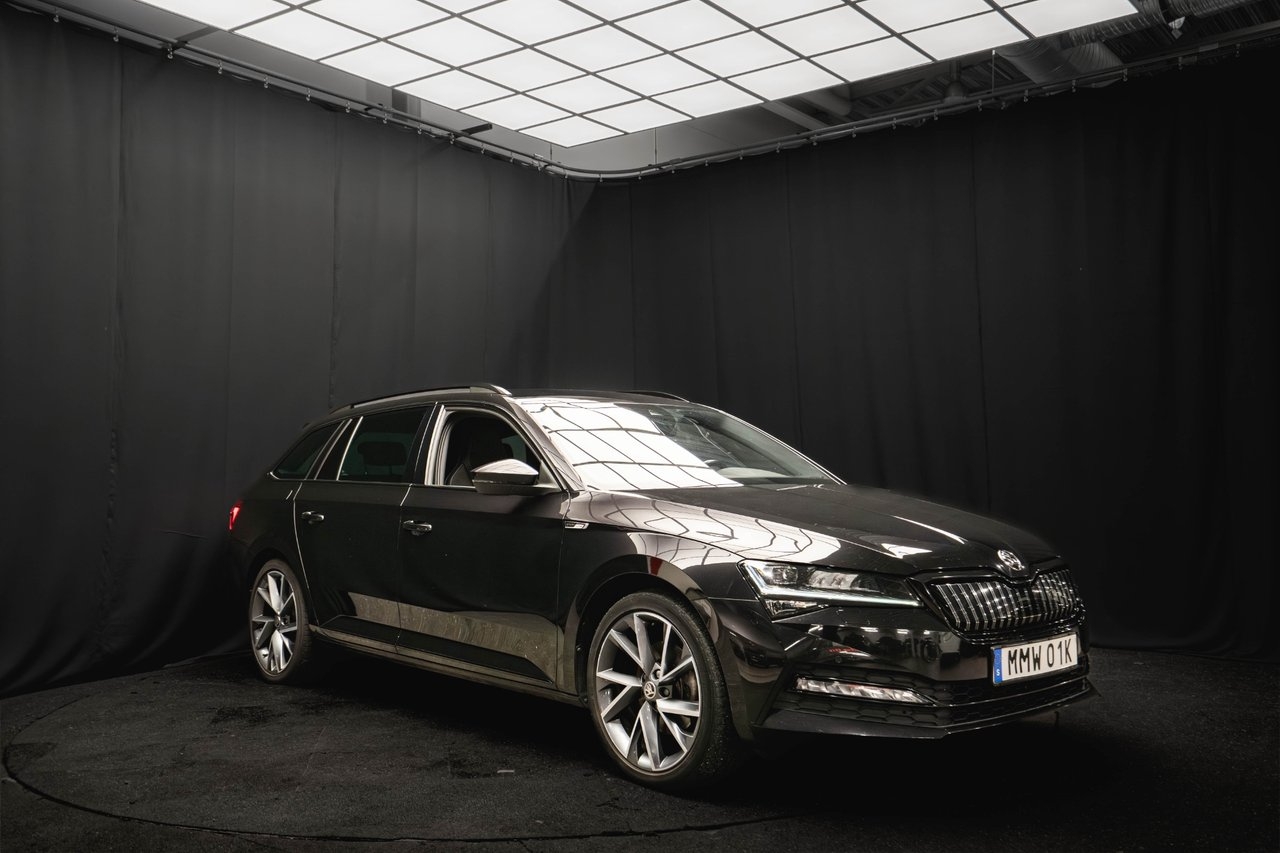 Skoda Superb Sportline 2023, bild 5/10