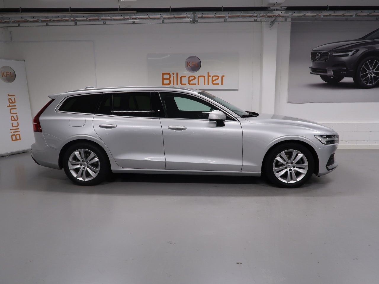 Volvo V60 B4 Diesel Momentum 2021, bild 5/10