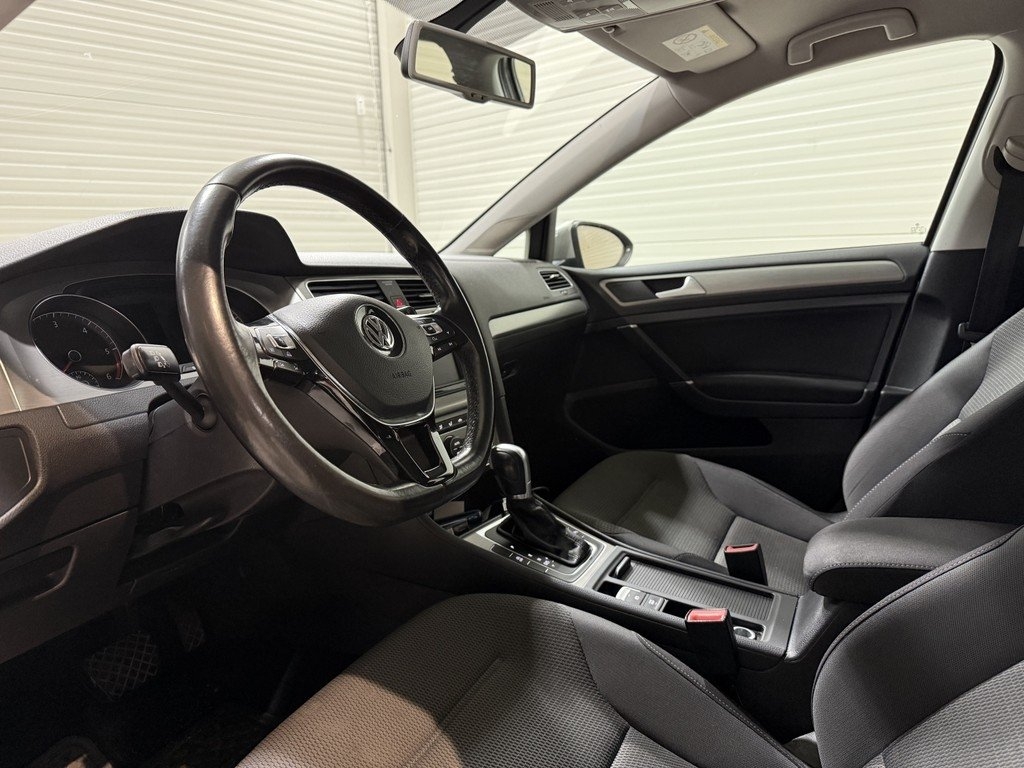 Volkswagen Golf 1.6 TDI 2016, bild 6/10