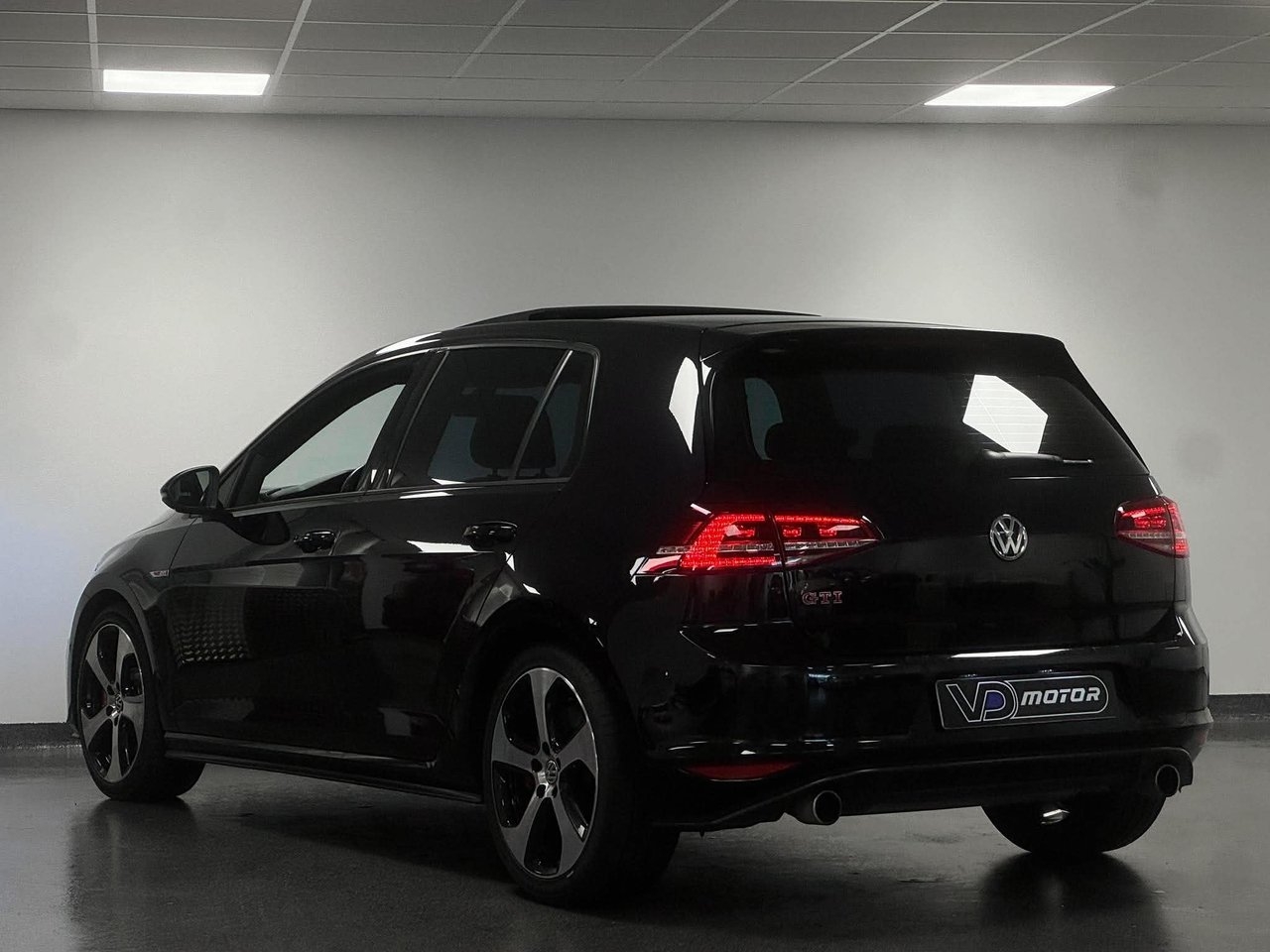 Volkswagen Golf GTI Performance 2016, bild 3/10