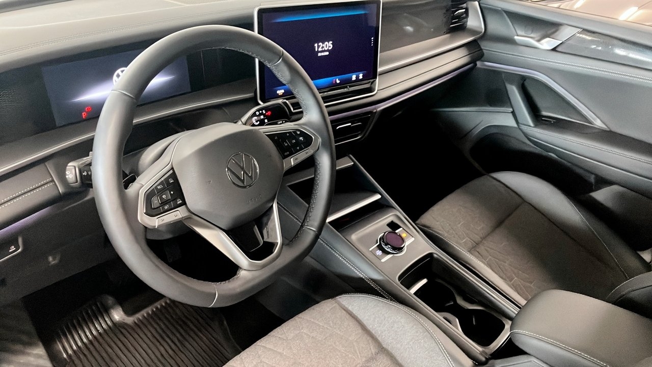 Volkswagen Tayron 1.5 eTSI 2026, bild 7/10