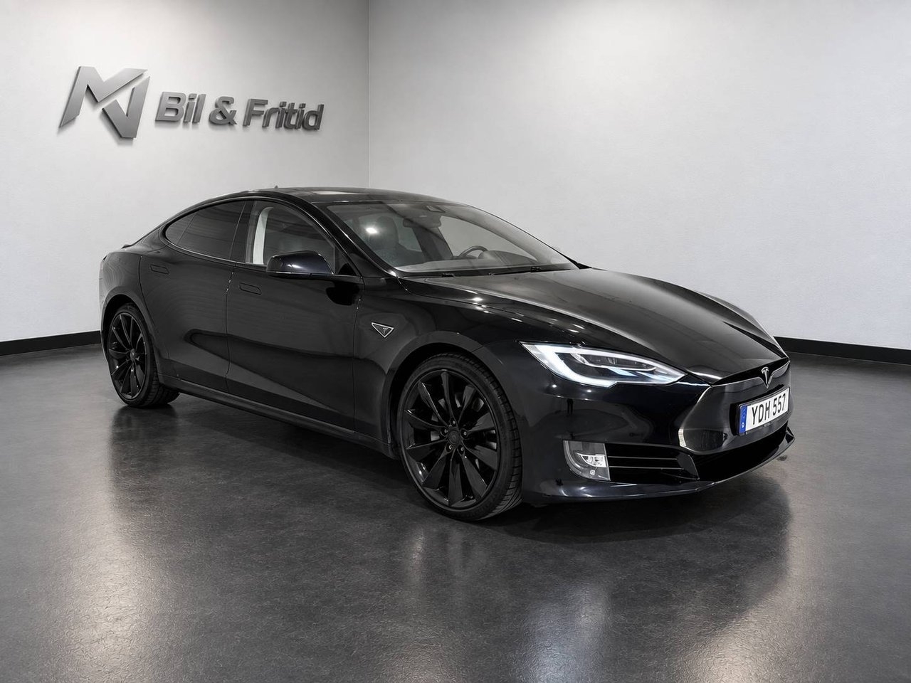 Tesla Model S 70 2016, kuva 3/10