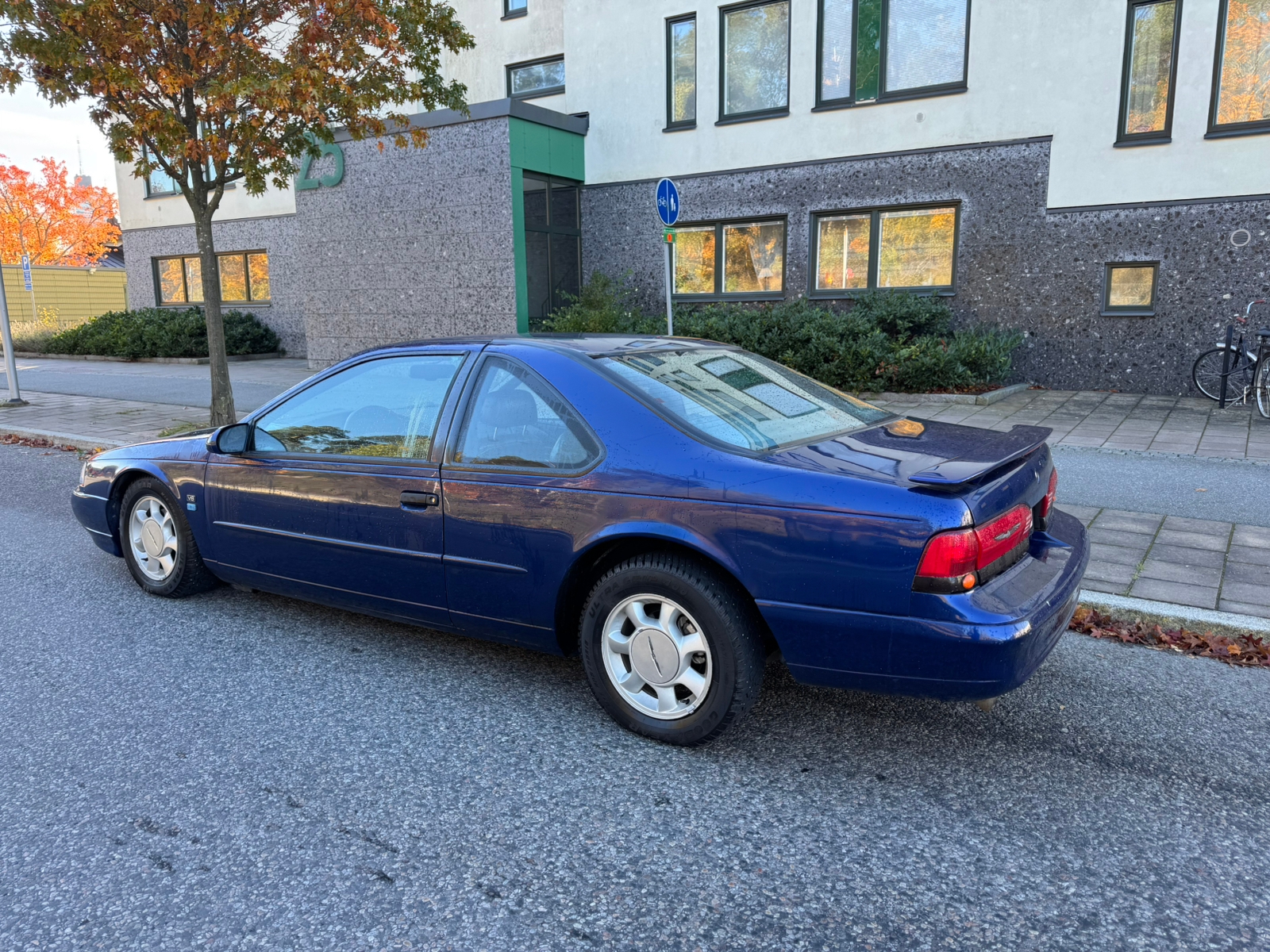 Ford Thunderbird 1994, kuva 2/6