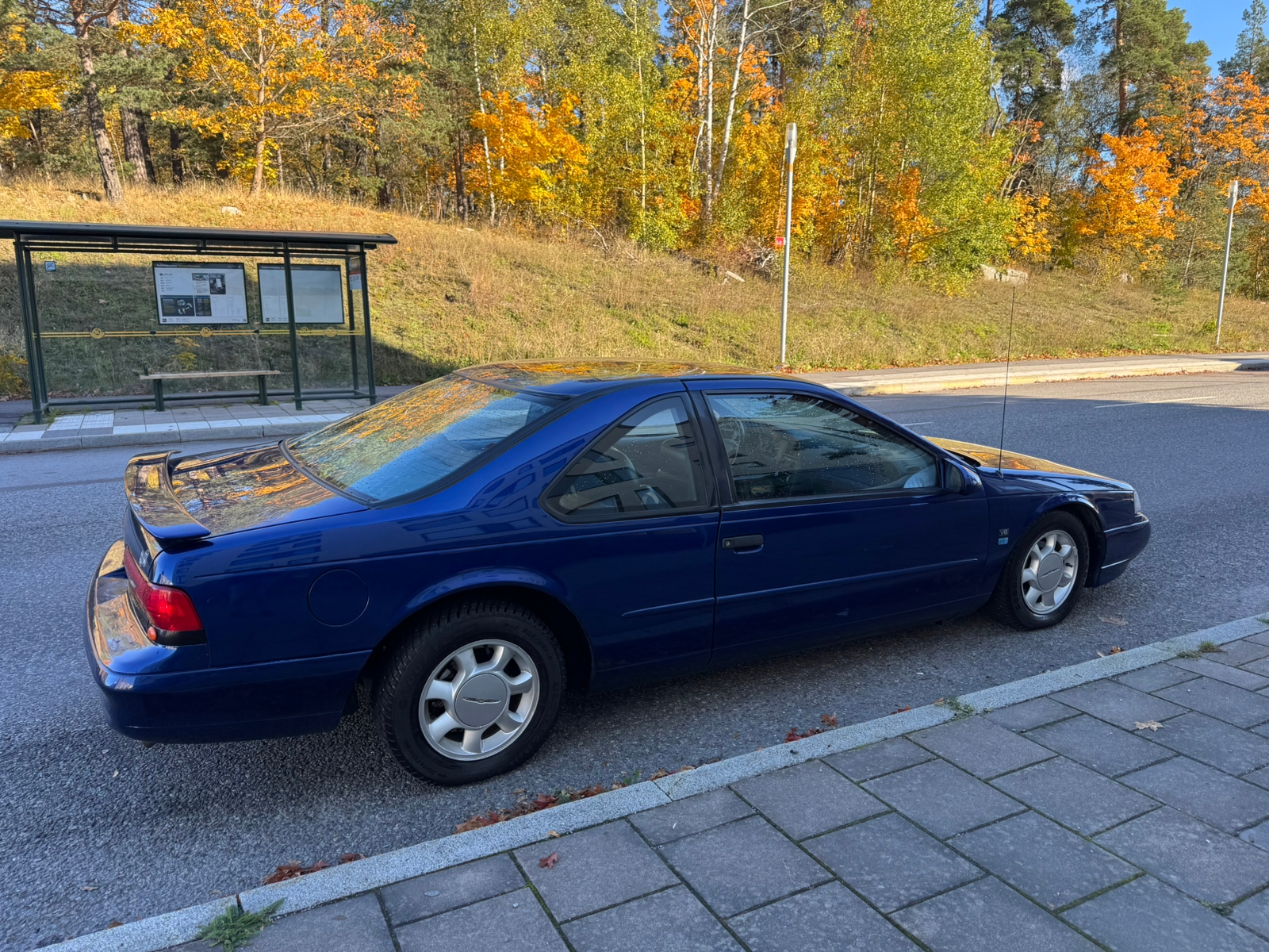 Ford Thunderbird 1994, kuva 3/6