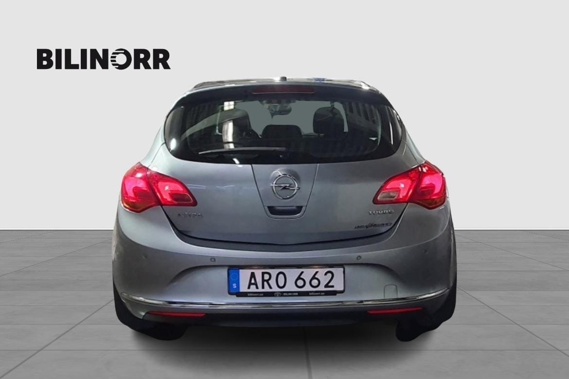 Opel Astra 1.4 Turbo 2014, photo 4/10