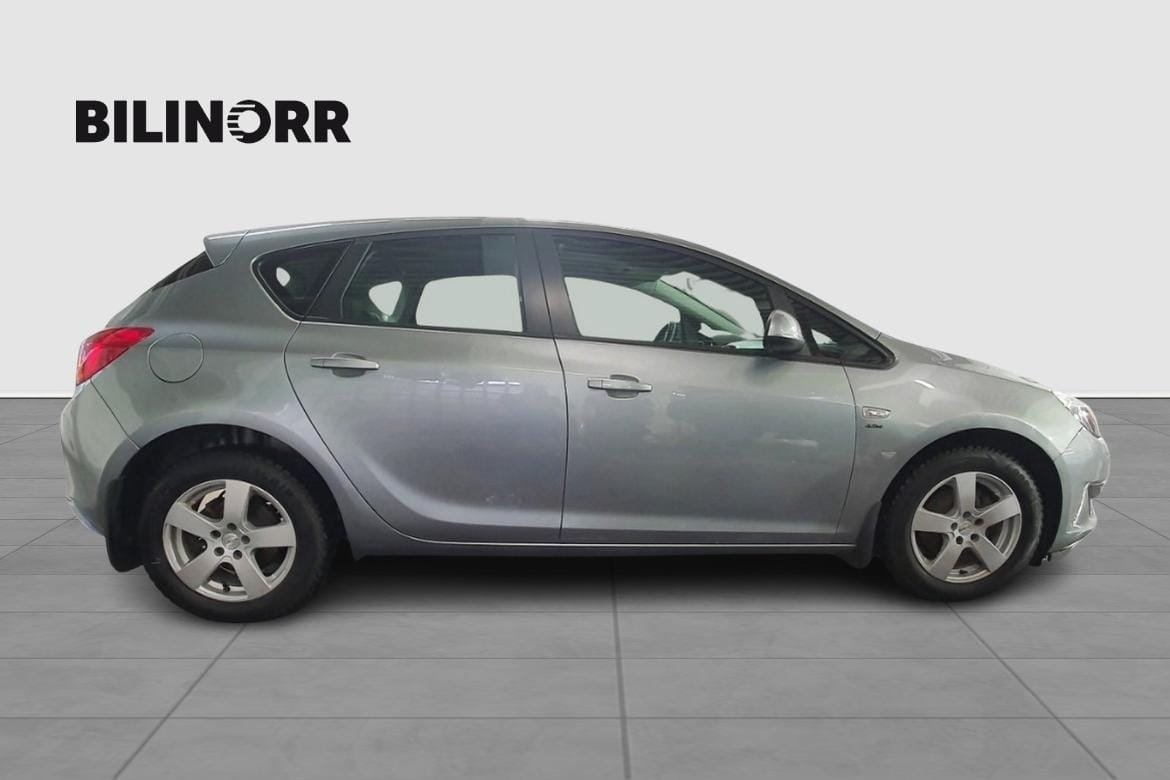 Opel Astra 1.4 Turbo 2014, photo 7/10