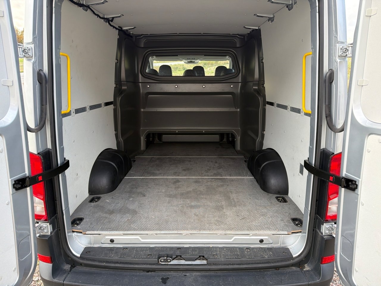 Volkswagen Crafter 2020, bild 7/10