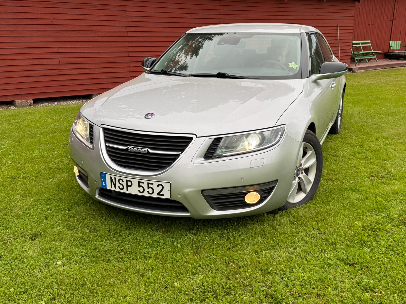 Saab 9-5 2.0 TiD Vector 2010, kuva 2/5