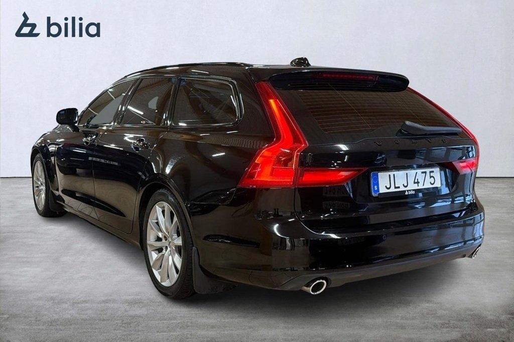 Volvo V90 D4 Momentum Advanced 2019, bild 2/10