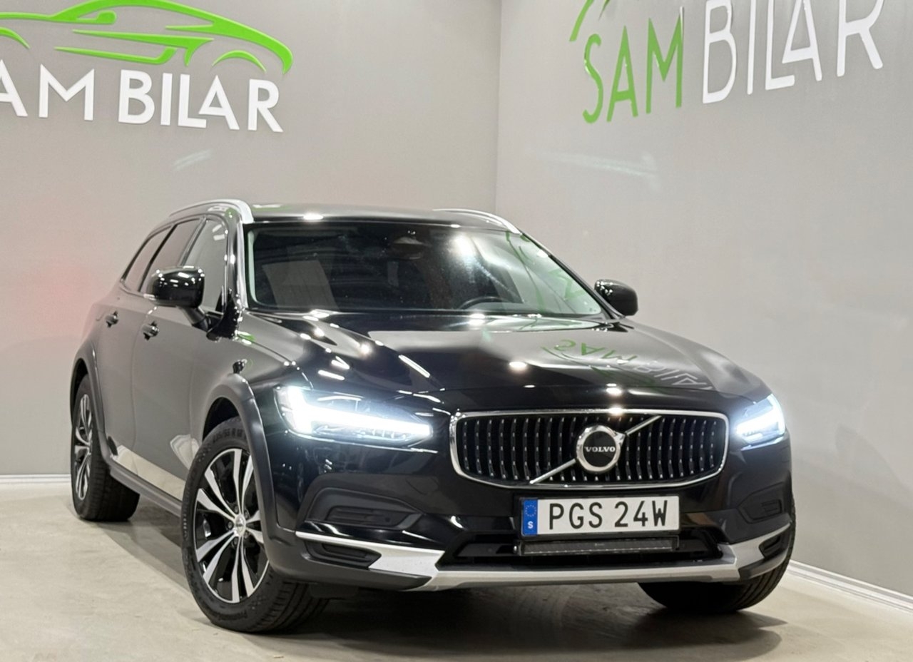 Volvo V90 Cross Country B4