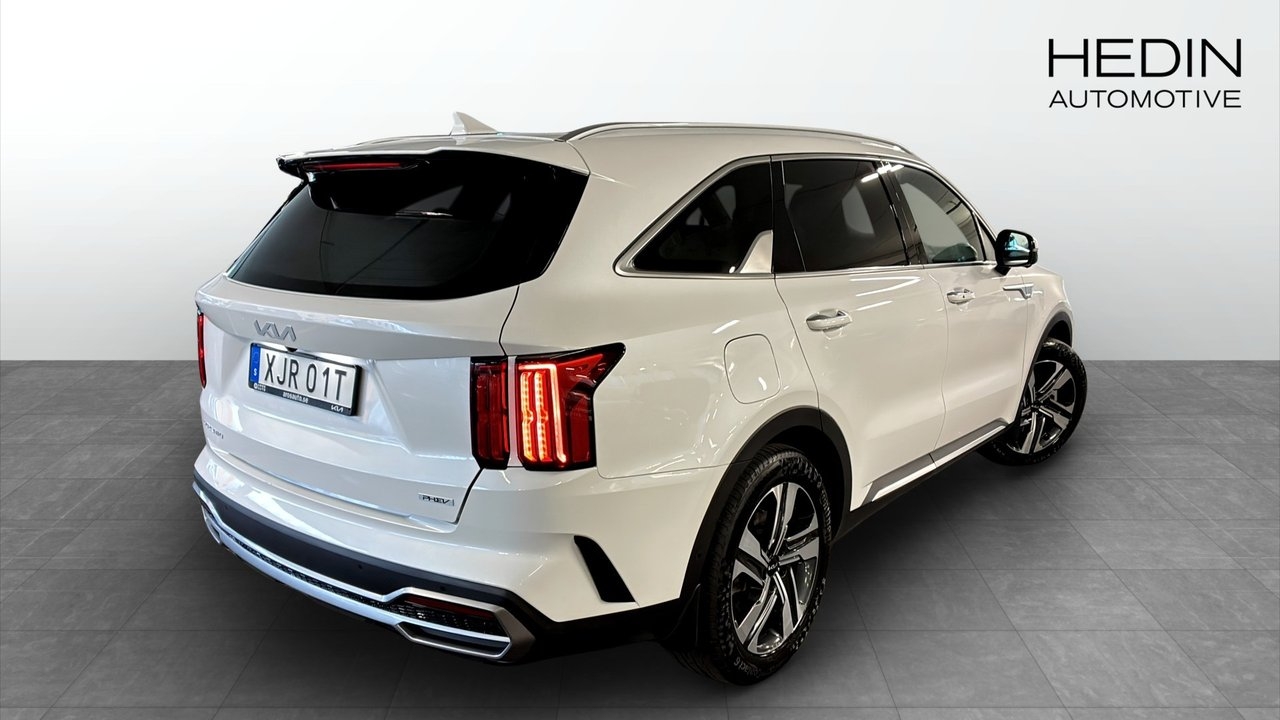 Kia Sorento 1.6 T-GDI Plug-in-Hybrid 2023, bild 2/10