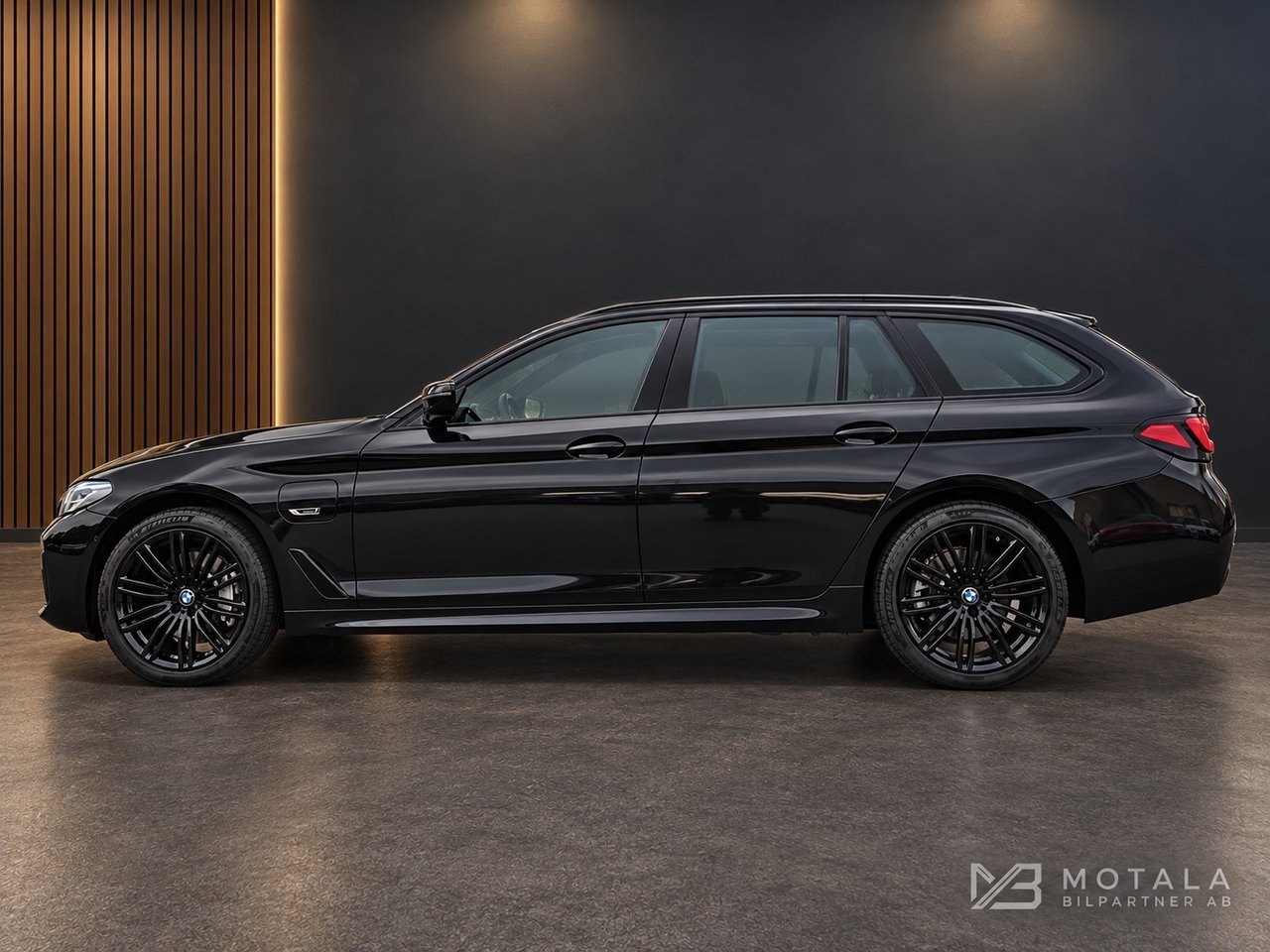 BMW 530e M Sport 2022, bild 6/10