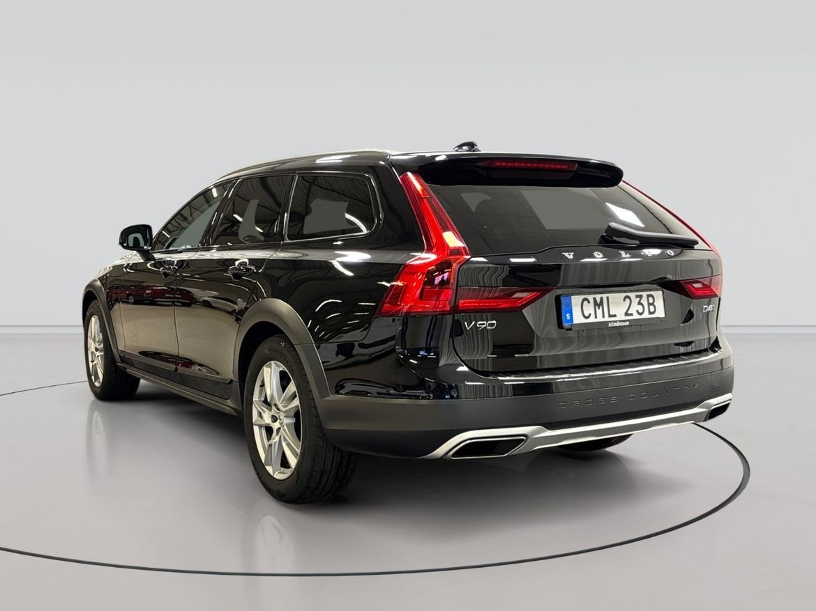 Volvo V90 Cross Country D4 Advanced 2020, bild 3/10