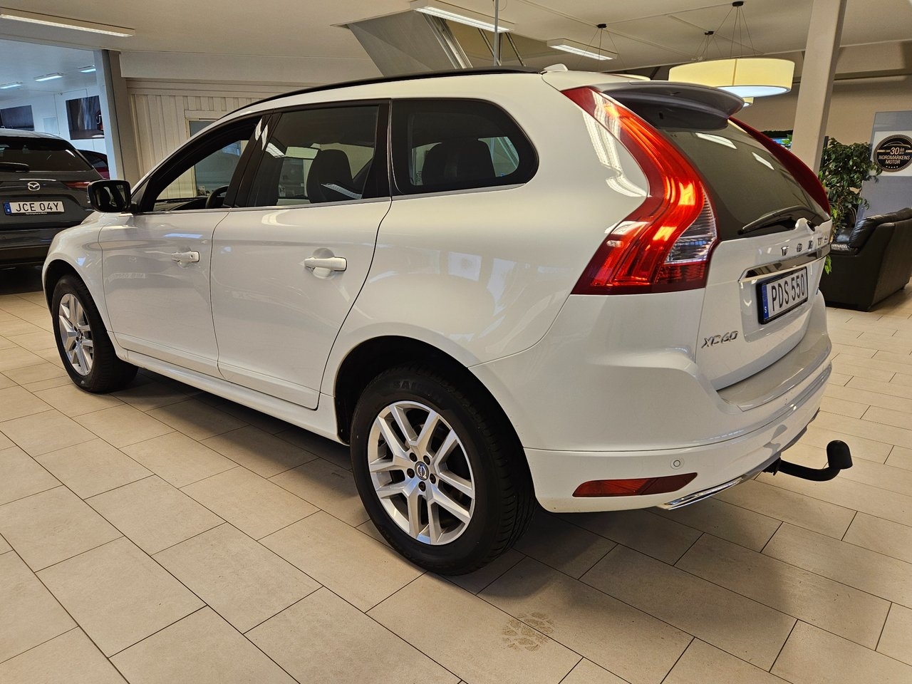 Volvo XC60 D4 Momentum Classic 2017, bild 7/10