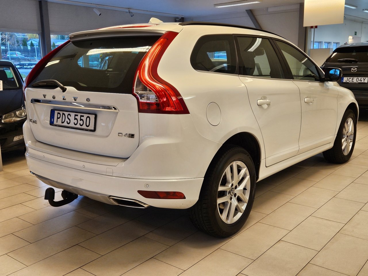 Volvo XC60 D4 Momentum Classic 2017, bild 5/10