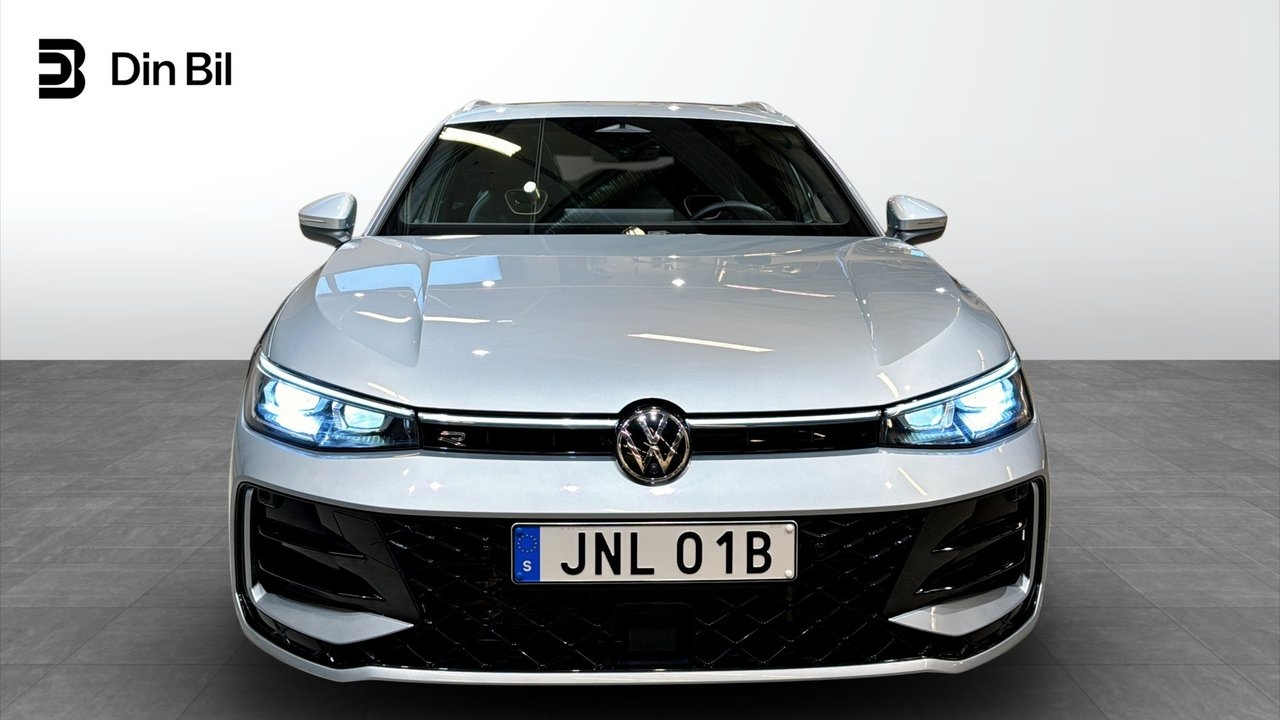 Volkswagen Passat R-Line 2026, bild 4/10