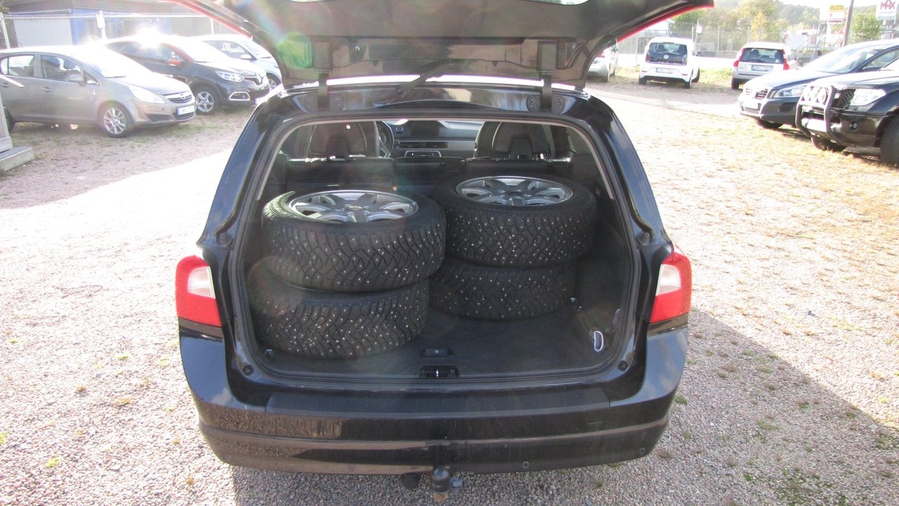 Volvo V70 Momentum 2013, bild 8/8
