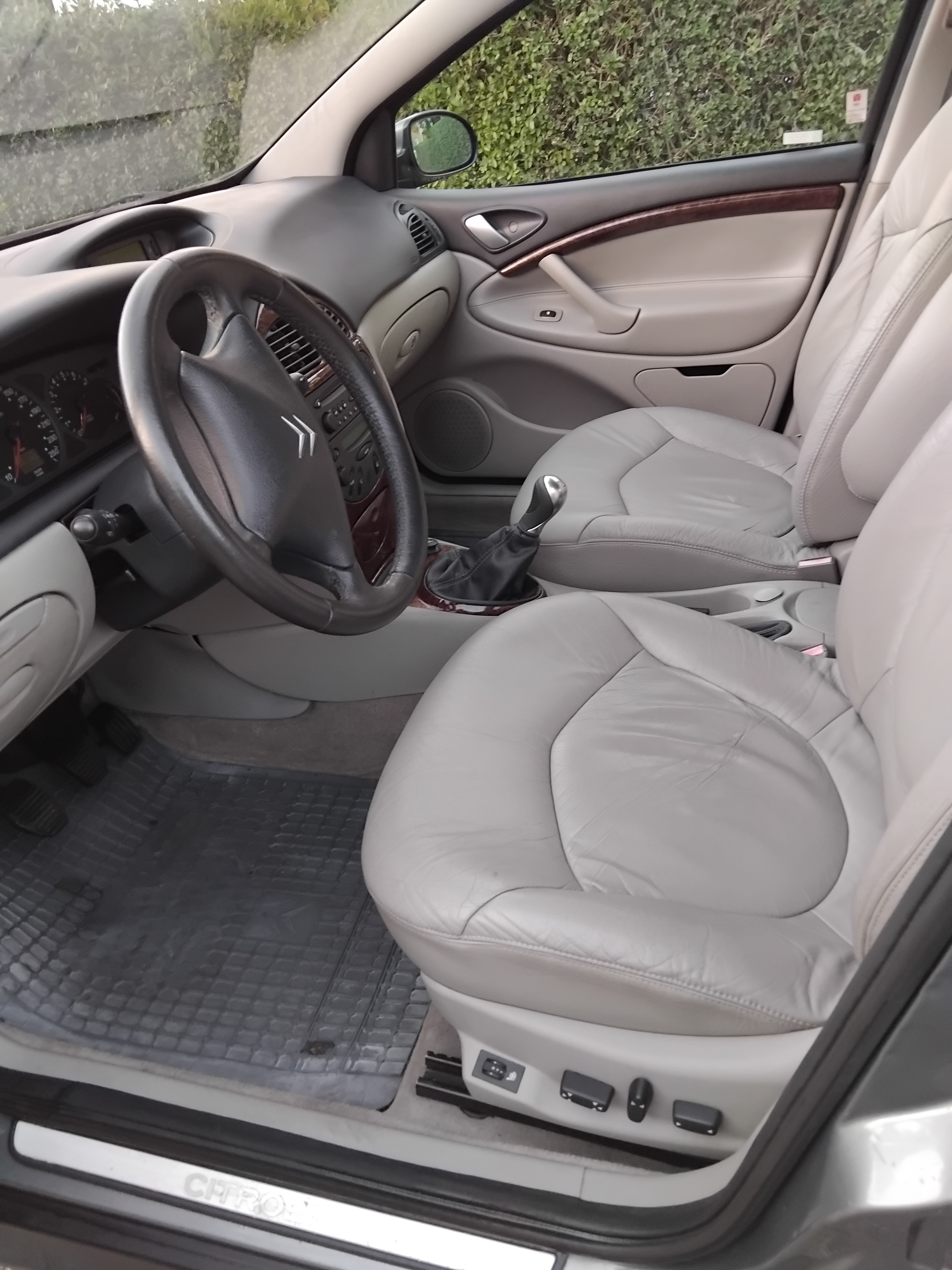 Citroen C5 2.0 16V 2003, kuva 4/4