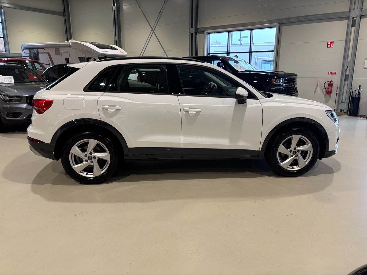 Audi Q3 35 TFSI Advanced Proline 2024, bild 6/10