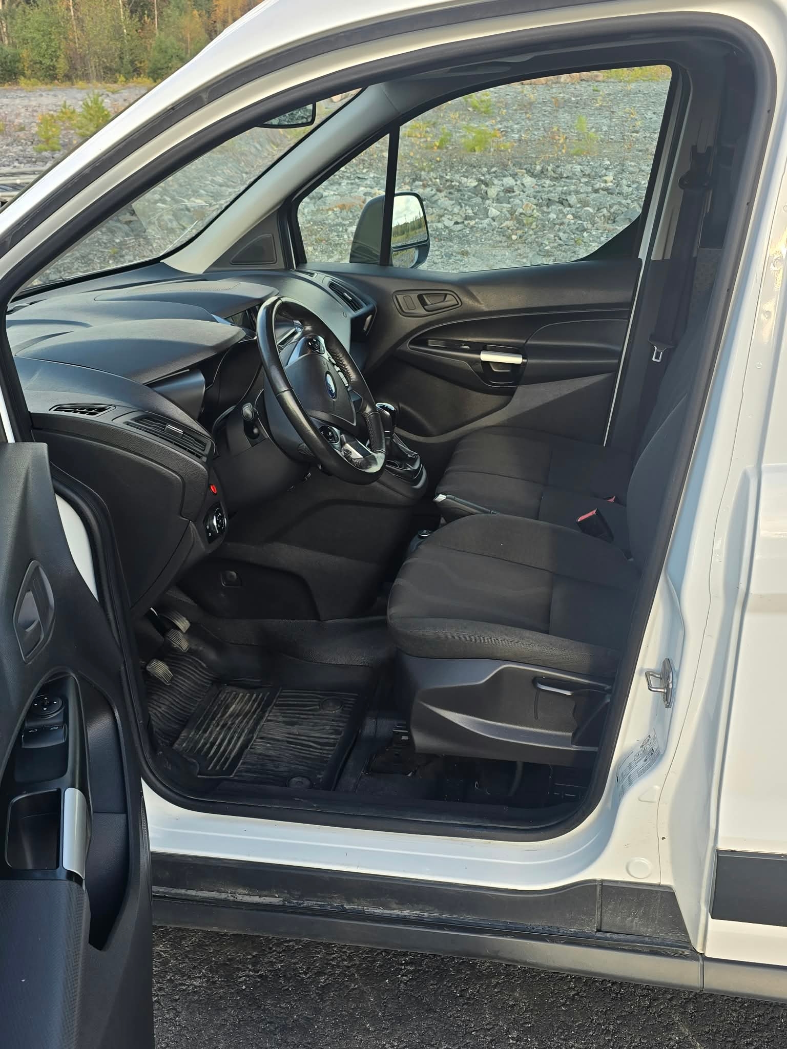 Ford Transit Connect 2018, bild 6/8