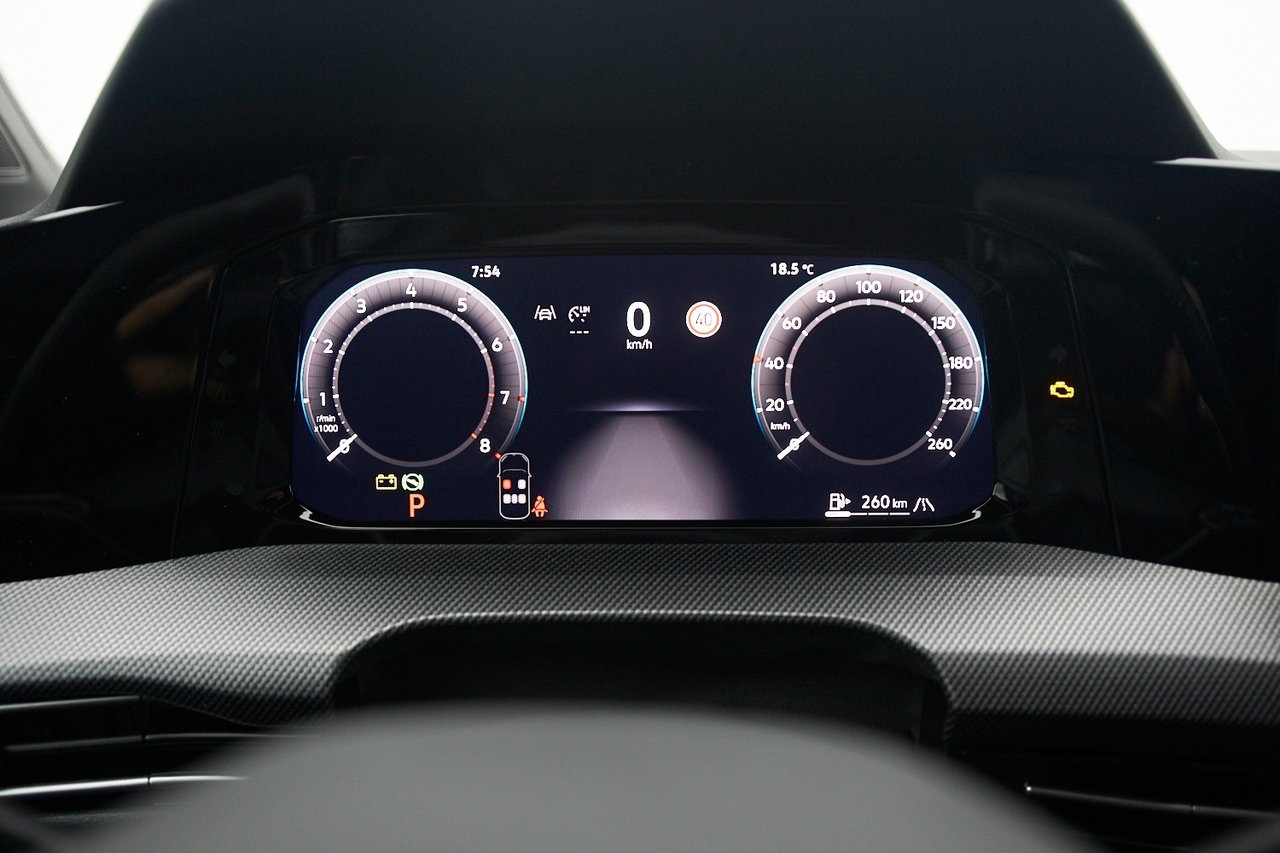 Volkswagen Golf 1.5 eTSI R-Line 2027, photo 6/10