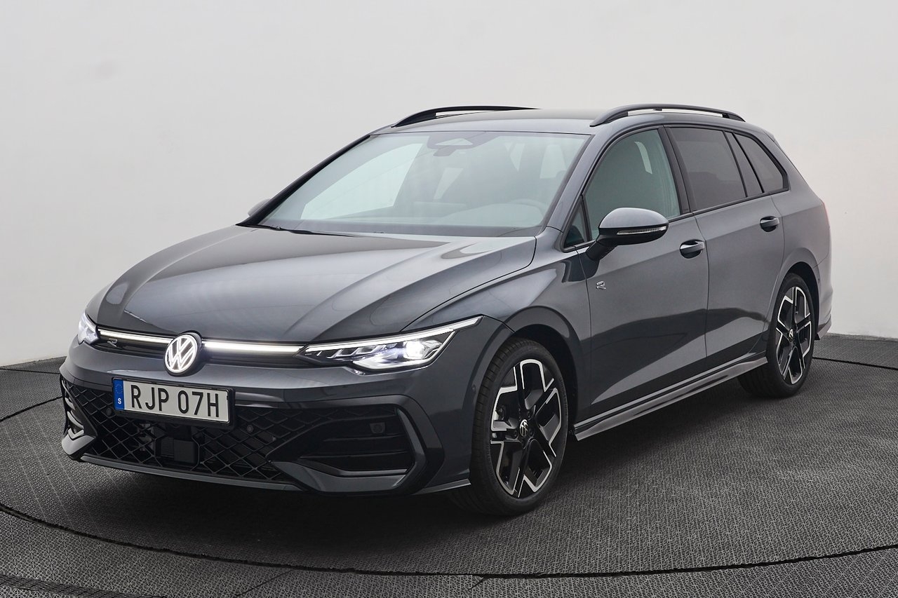 Volkswagen Golf 1.5 eTSI R-Line 2027, photo 2/10
