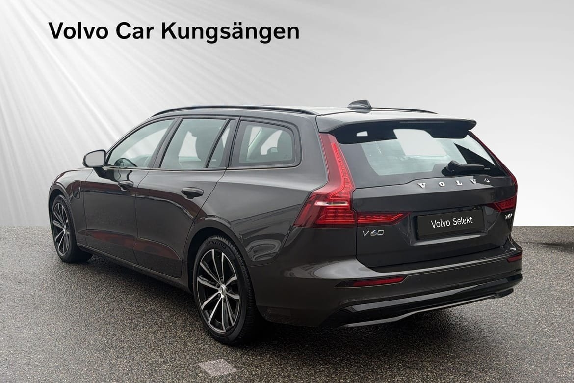 Volvo V60 T6 Plus Dark 2025, bild 4/10