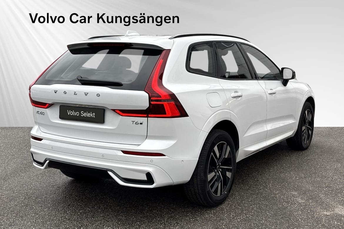 Volvo XC60 T6 Plus Dark Nordic 2026, photo 5/10