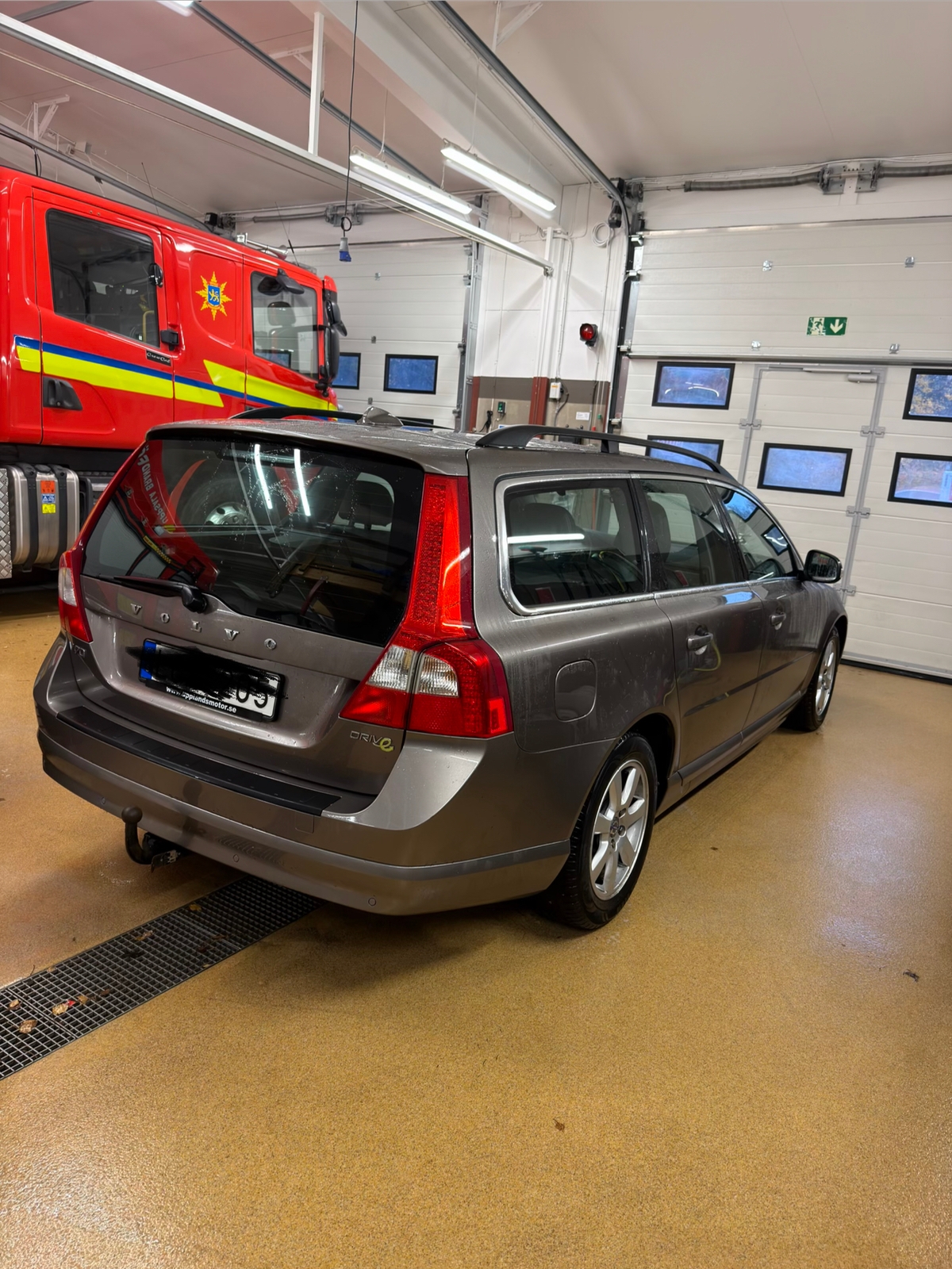 Volvo V70 2011, bild 2/8