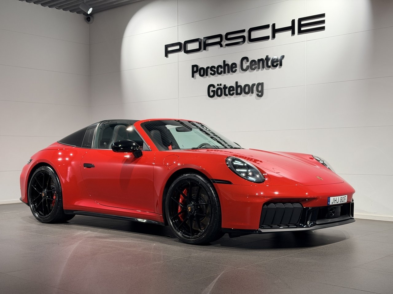 Porsche 911 Carrera GTS