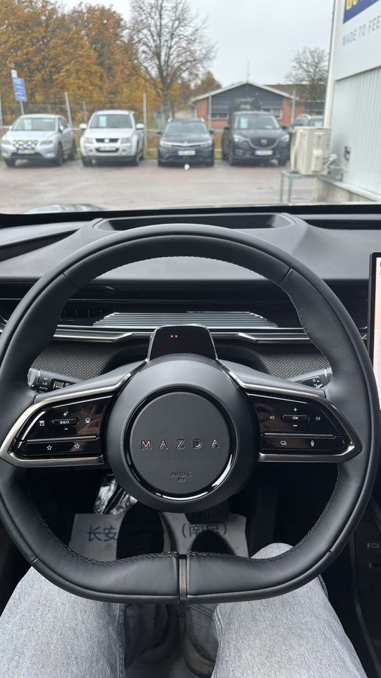 Mazda CX-6e Takumi 2026, bild 6/10