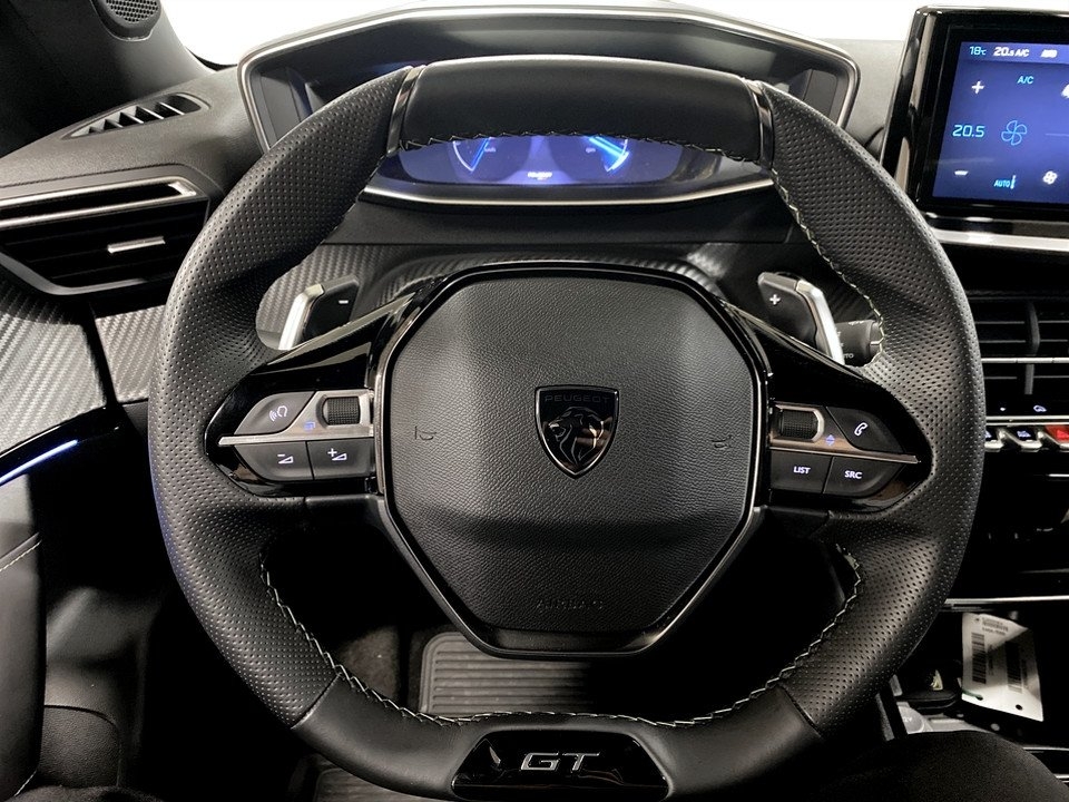 Peugeot 2008 1.2 PureTech 130 GT 2025, bild 7/10