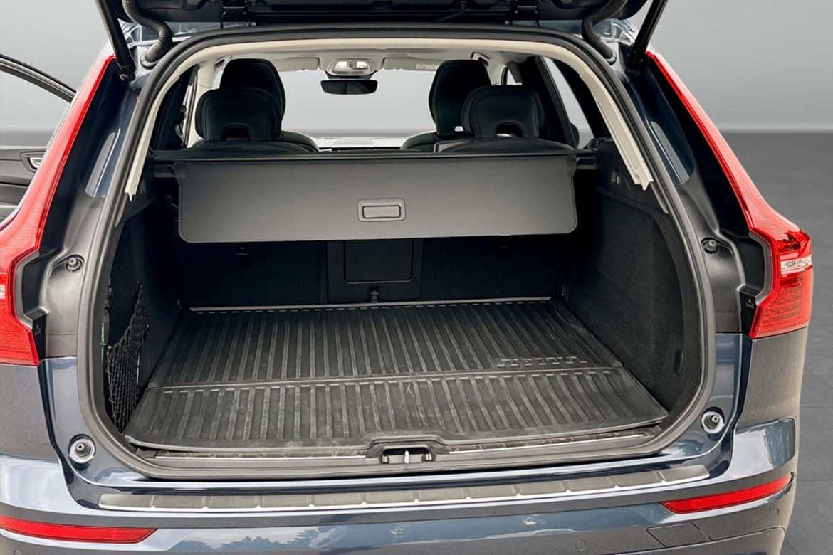 Volvo XC60 T6 Plus 2024, bild 9/9
