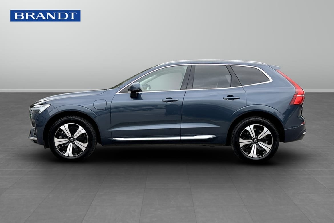 Volvo XC60 T6 Plus 2024, bild 3/9