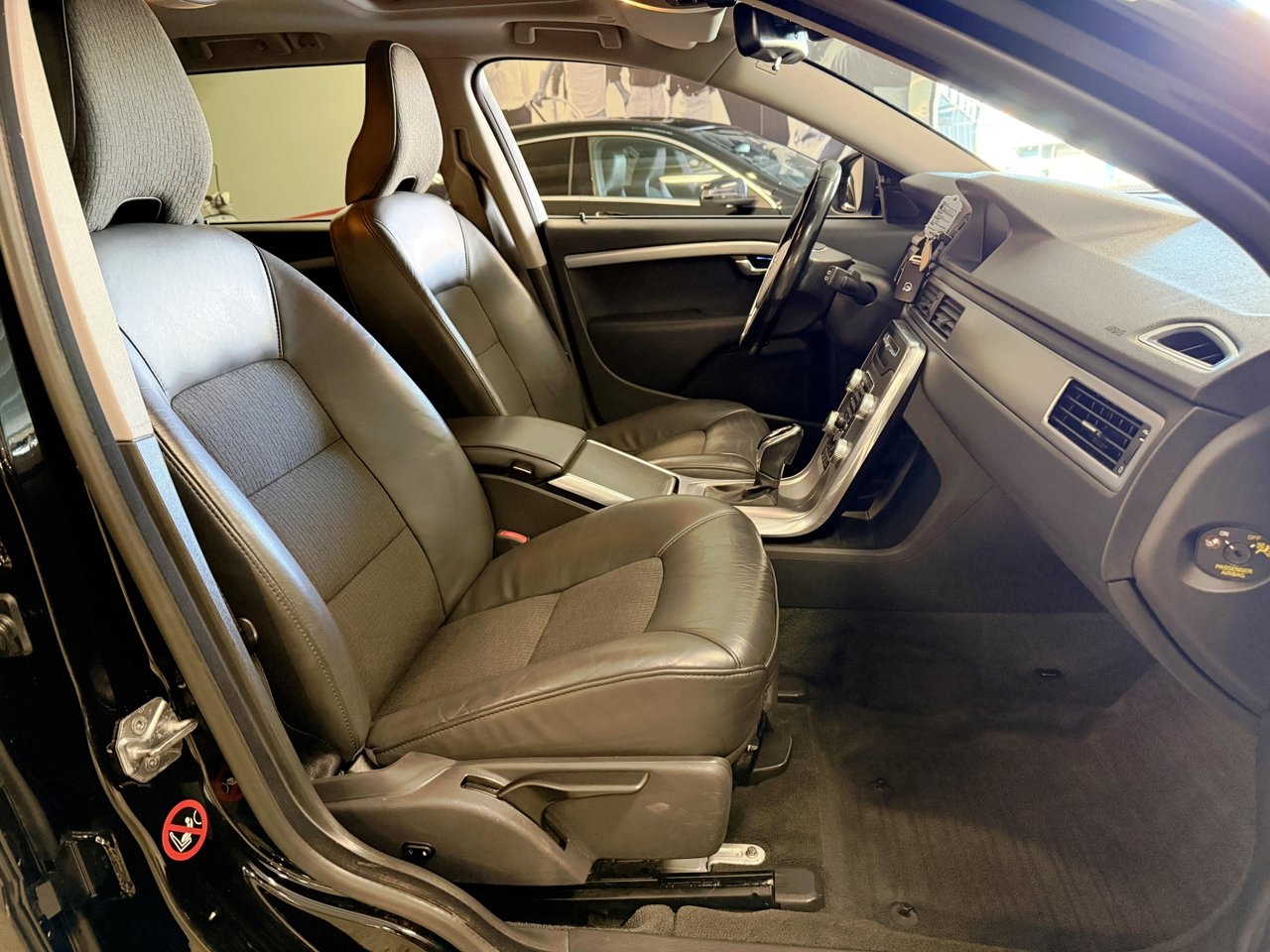 Volvo V70 Momentum 2016, kuva 10/10