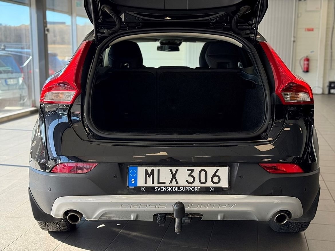 Volvo V40 Cross Country D4 Momentum 2015, bild 6/10
