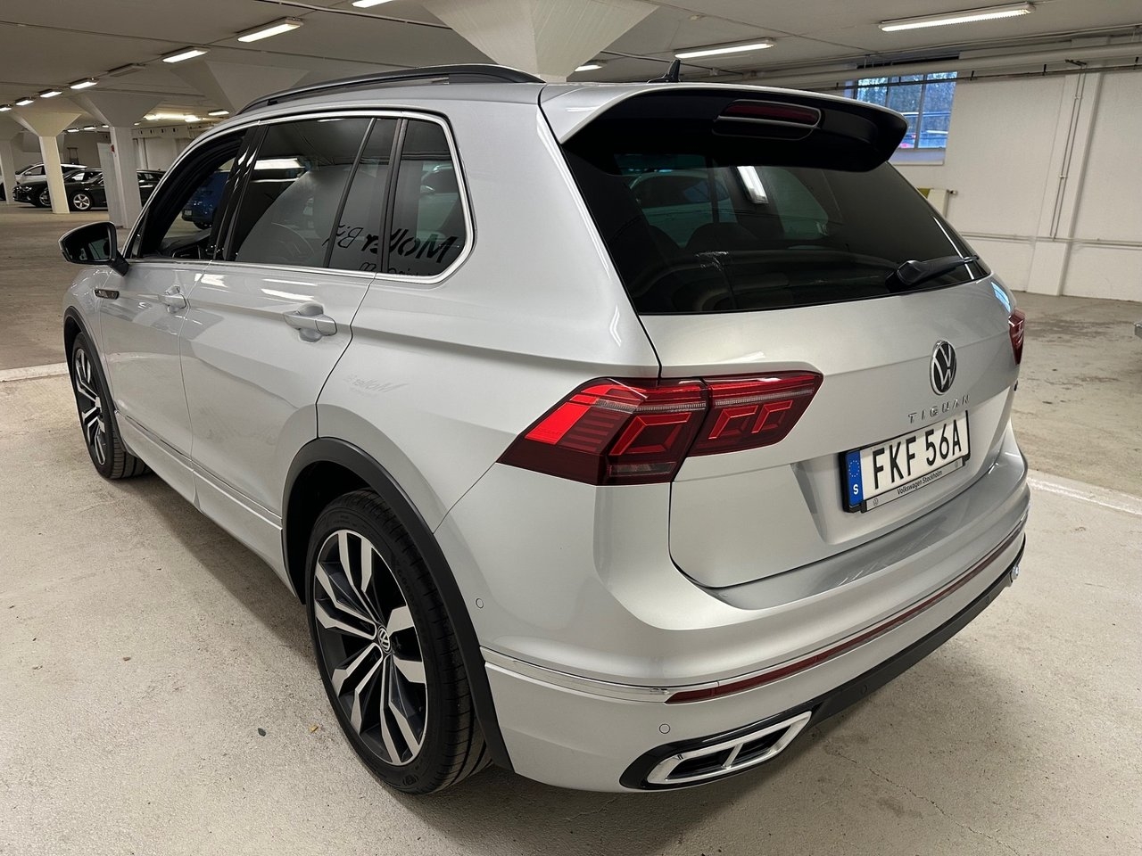 Volkswagen Tiguan 2.0 TDI SCR R-Line 2021, bild 5/18