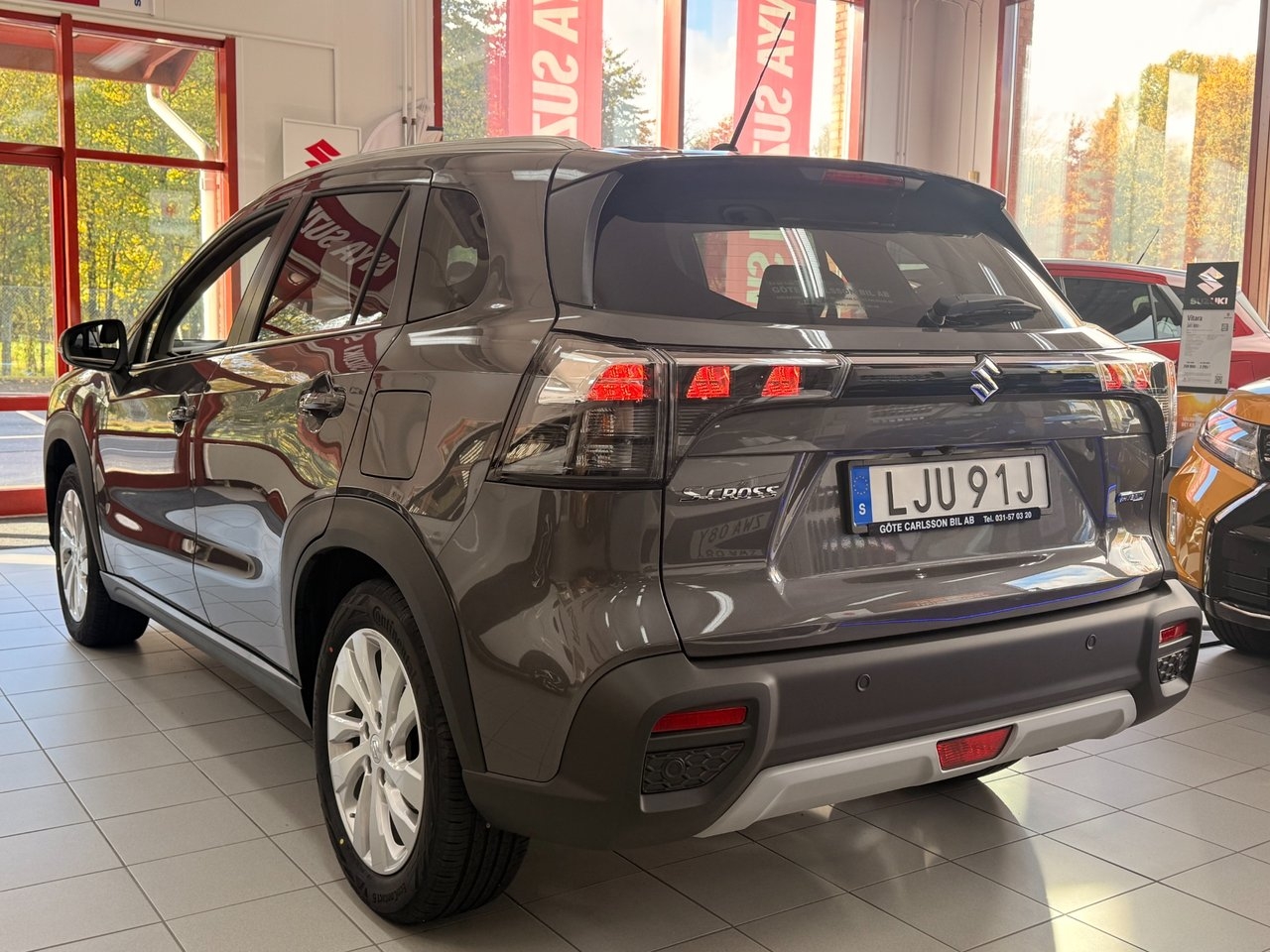 Suzuki S-Cross 1.4 Boosterjet Hybrid 2026, bild 6/8