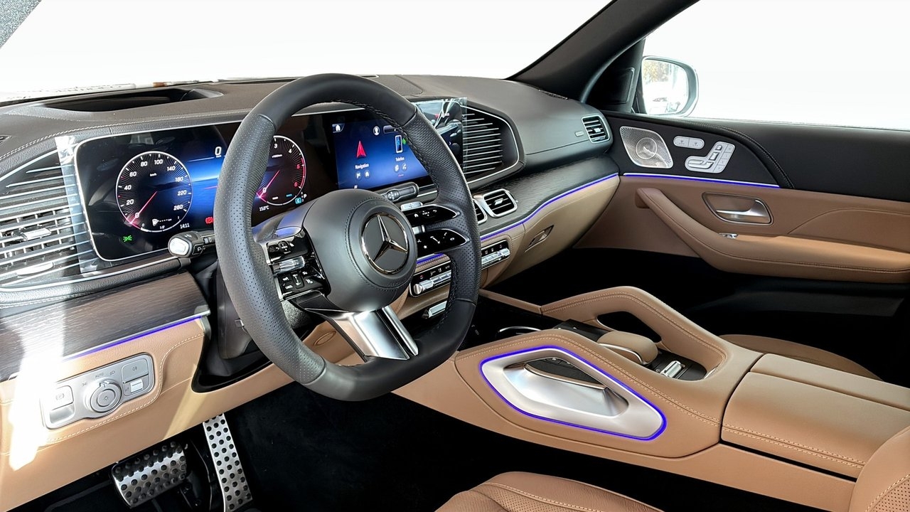 Mercedes-Benz GLS 2026, photo 3/9