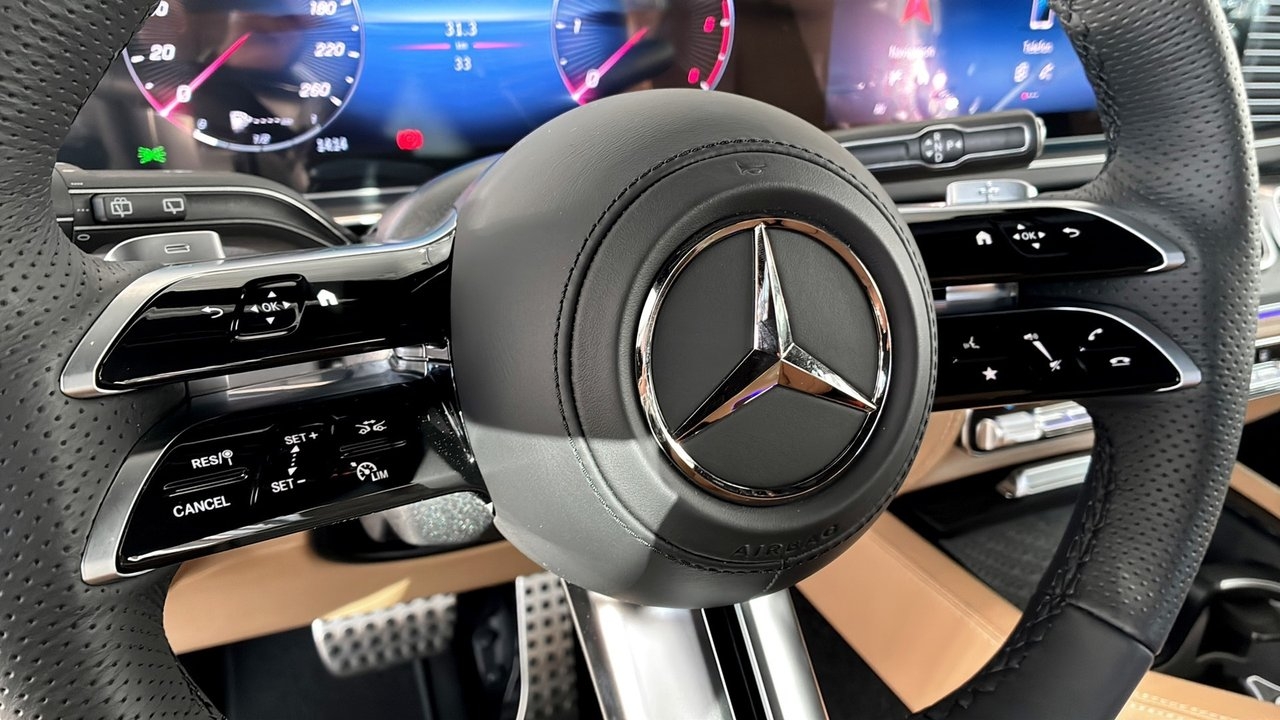 Mercedes-Benz GLS 2026, photo 9/9