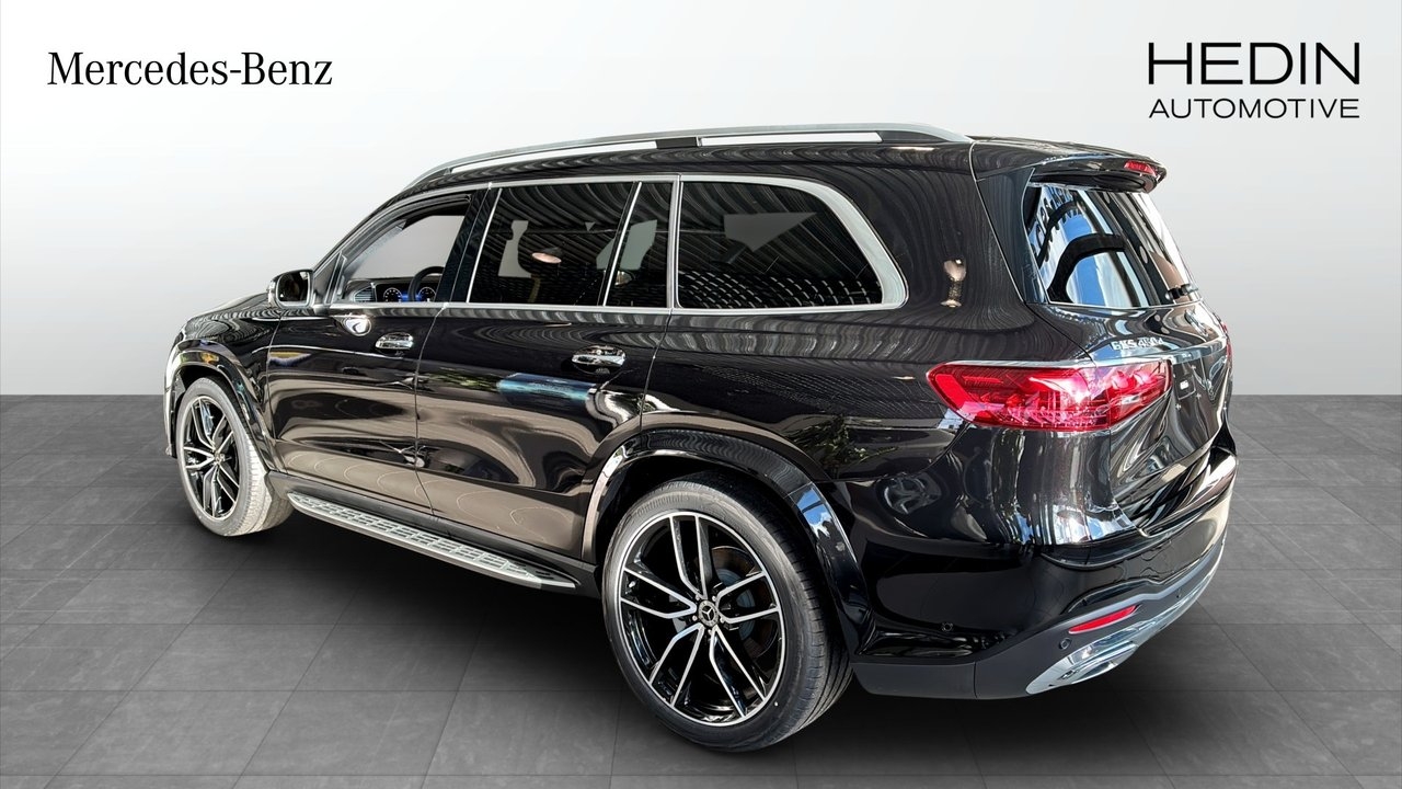 Mercedes-Benz GLS 2026, photo 4/9